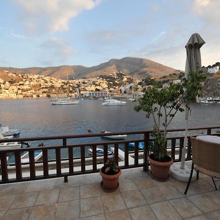 Odyssia Lägenhet Symi Exteriör bild