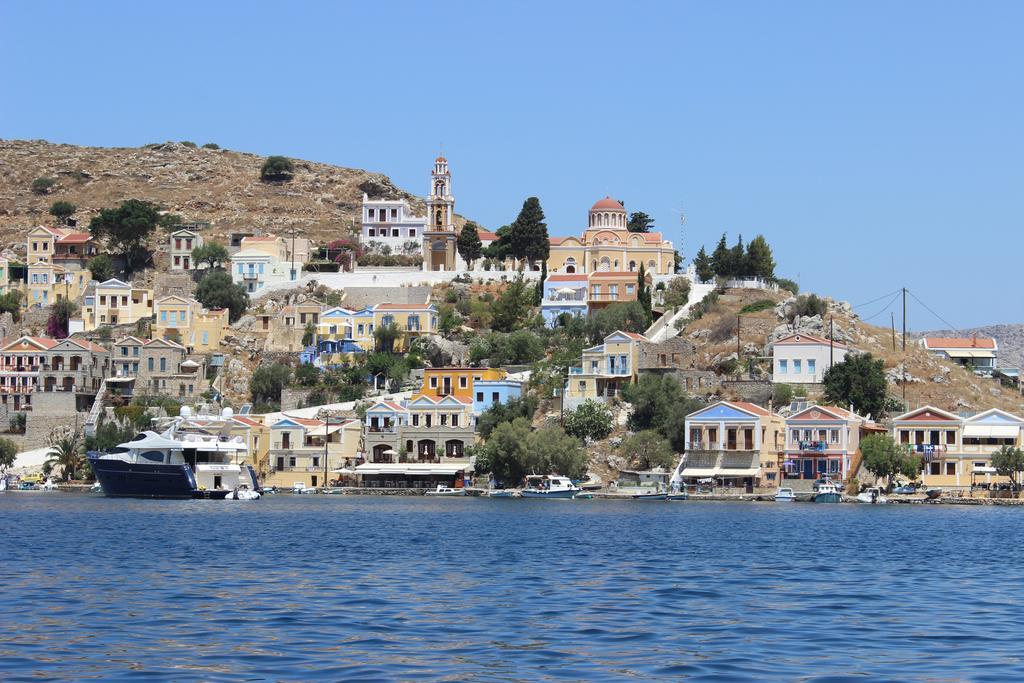 Odyssia Lägenhet Symi Exteriör bild