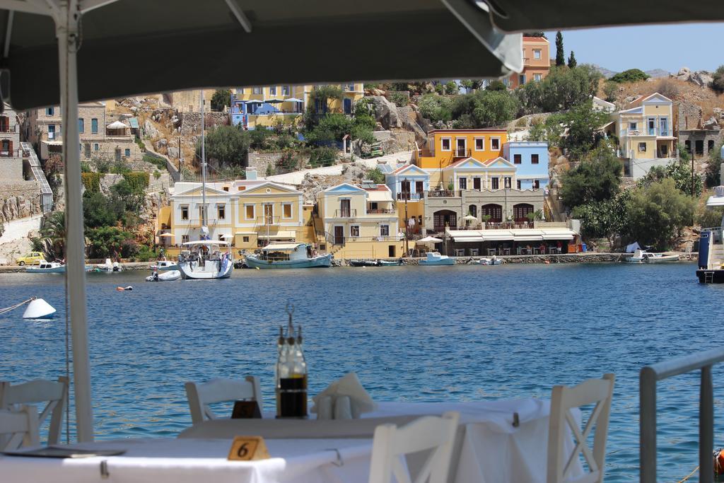 Odyssia Lägenhet Symi Exteriör bild