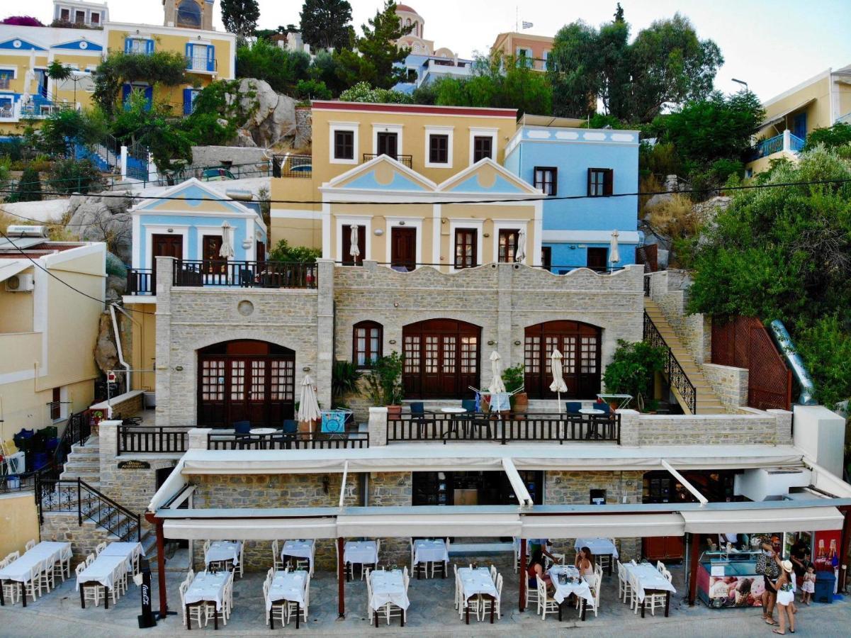 Odyssia Lägenhet Symi Exteriör bild