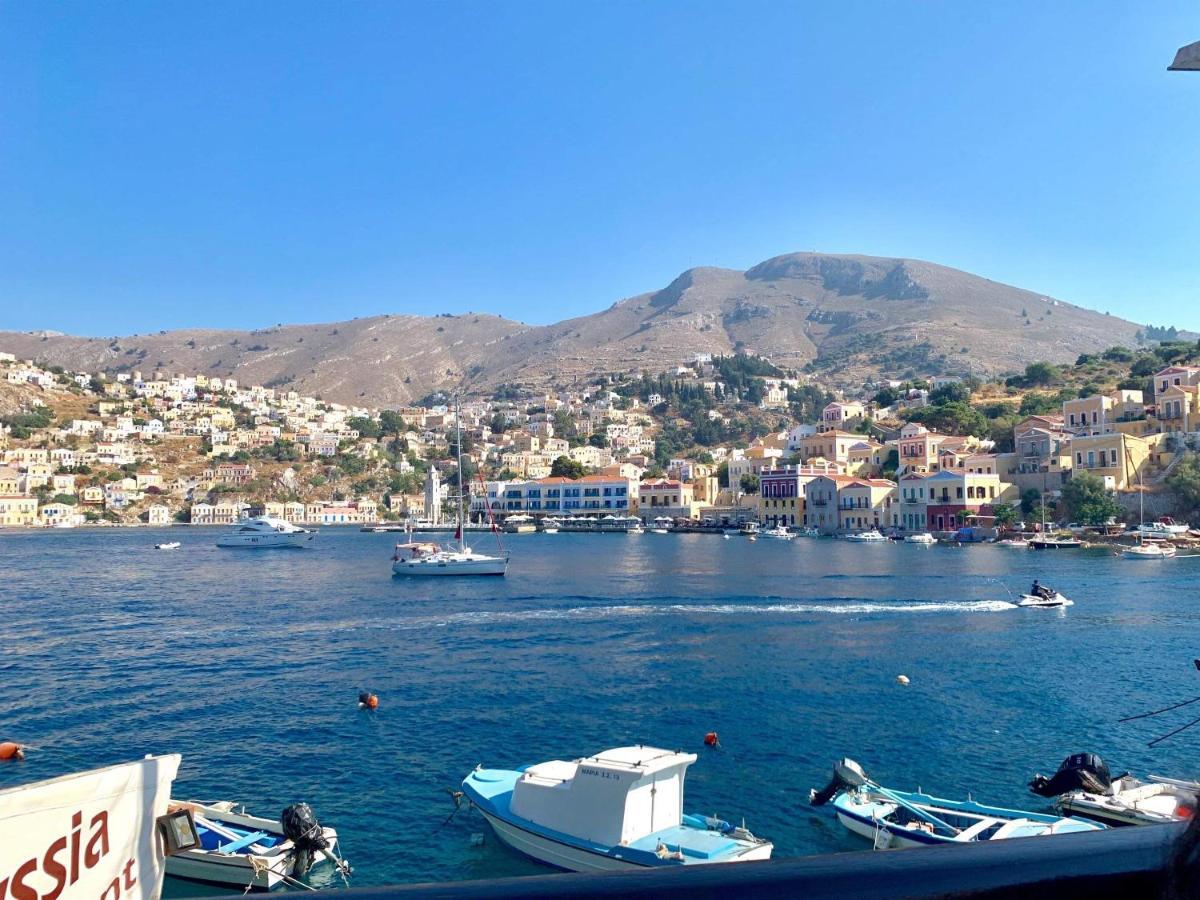 Odyssia Lägenhet Symi Exteriör bild