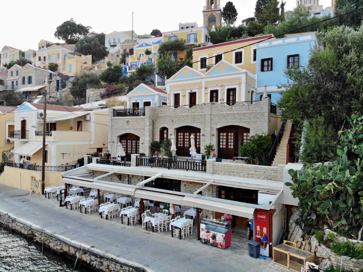 Odyssia Lägenhet Symi Exteriör bild